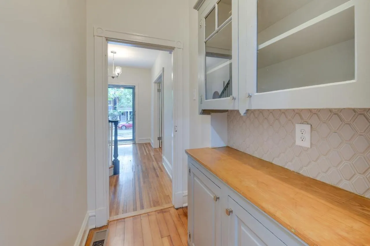 Richmond Home With Patio Walk To Byrd Park! 펜션
