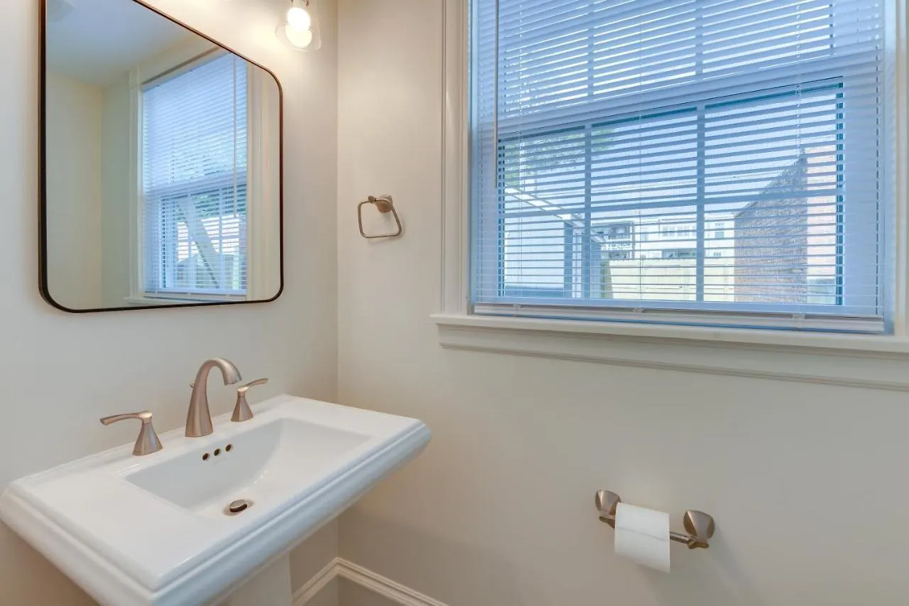 Richmond Home With Patio Walk To Byrd Park! 0*,  미국