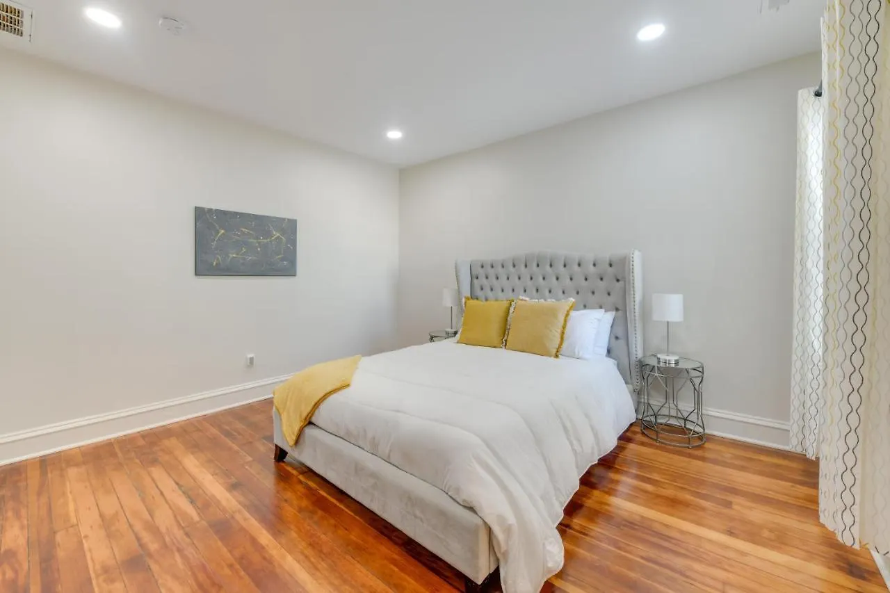 Richmond Home With Patio Walk To Byrd Park! 펜션